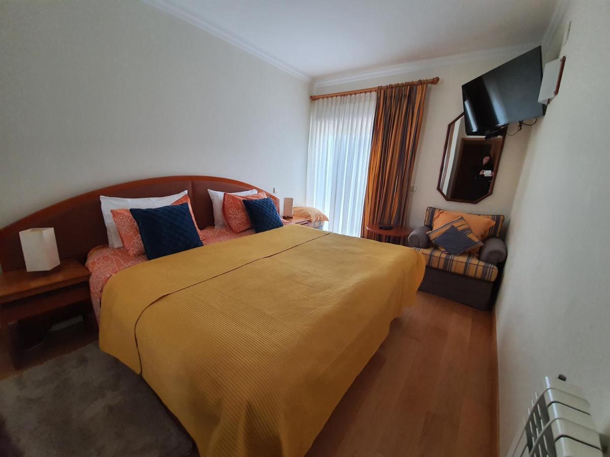 Nazare Apartamento Em Frente Ao Mar Eksteriør bilde
