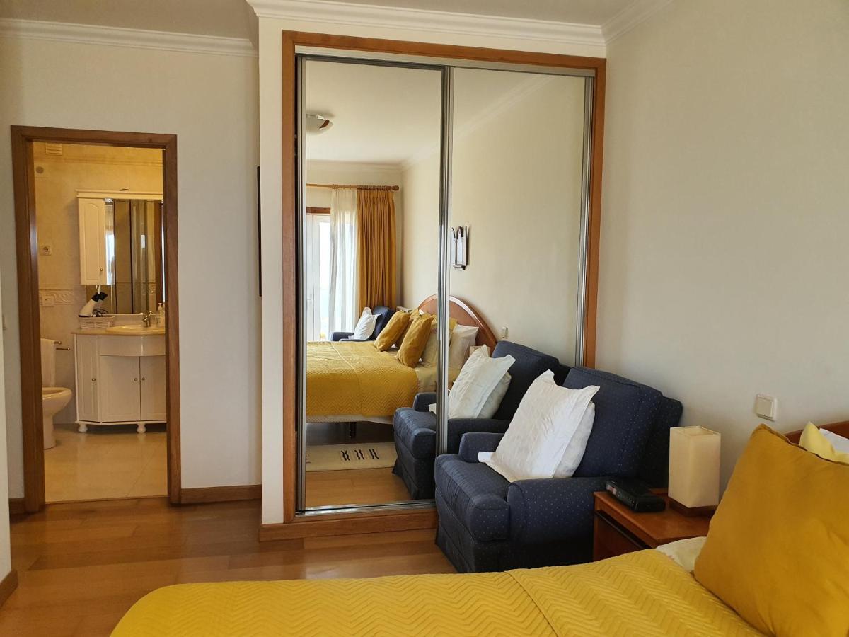 Nazare Apartamento Em Frente Ao Mar Eksteriør bilde